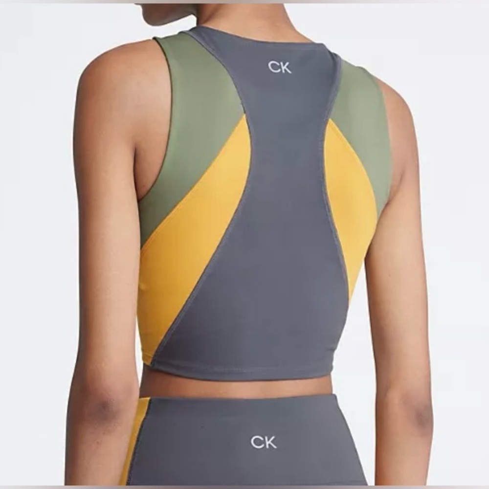 Calvin‎ Klein Performance Embrace Colorblock Cropped Tank Top - Picture 10 of 11